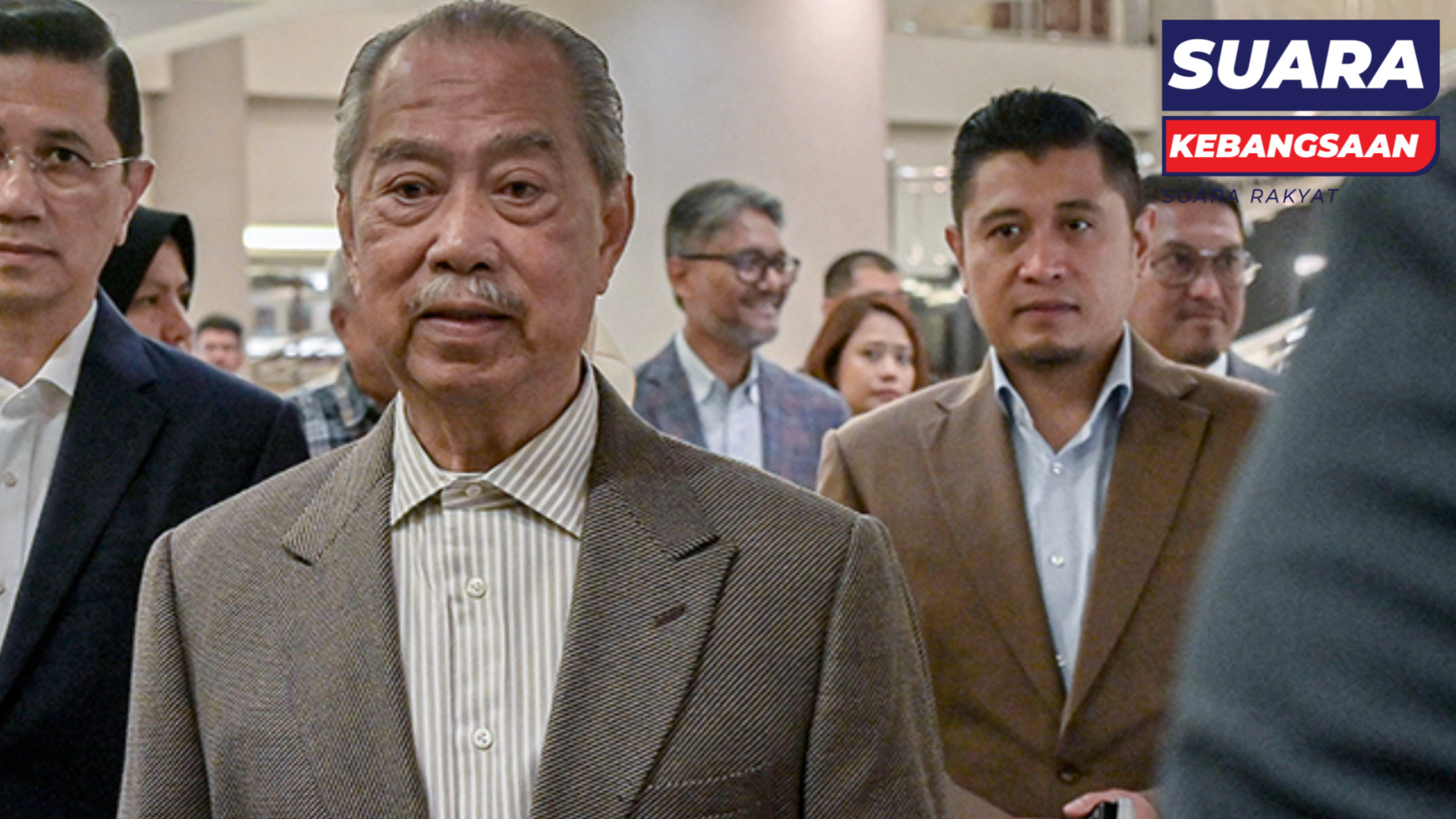 MUHYIDDIN LEPAS BEBAS EMPAT PERTUDUHAN BERKAIT JANA WIBAWA